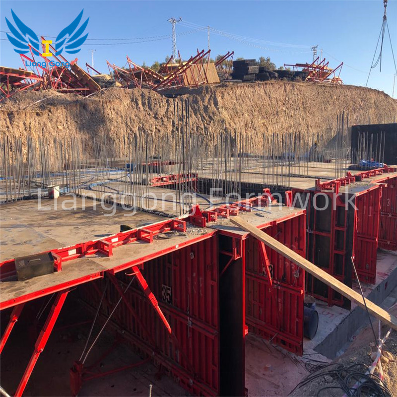Lianggong Tunnel Formwork for Housing Suitable for Walls and Slabs Contruction at One Time