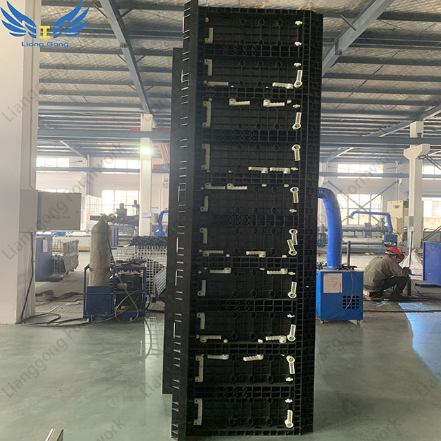 Customized Plastic Formwork System for Wall, Column And Slab Construction From China Manufacturer Lianggong