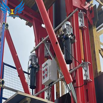 LIANGGONG Hot Sale and Safe Self Climbing System Hydraulic Auto-Climbing Formwork For High-rise Building and Bridge Construction