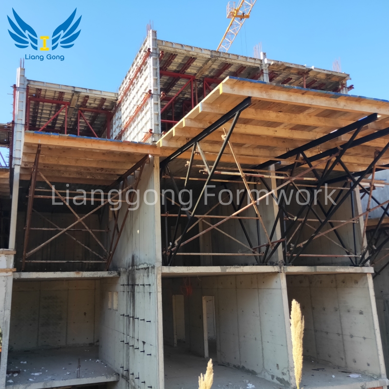 Lianggong Tunnel Formwork for Housing Suitable for Walls and Slabs Contruction at One Time