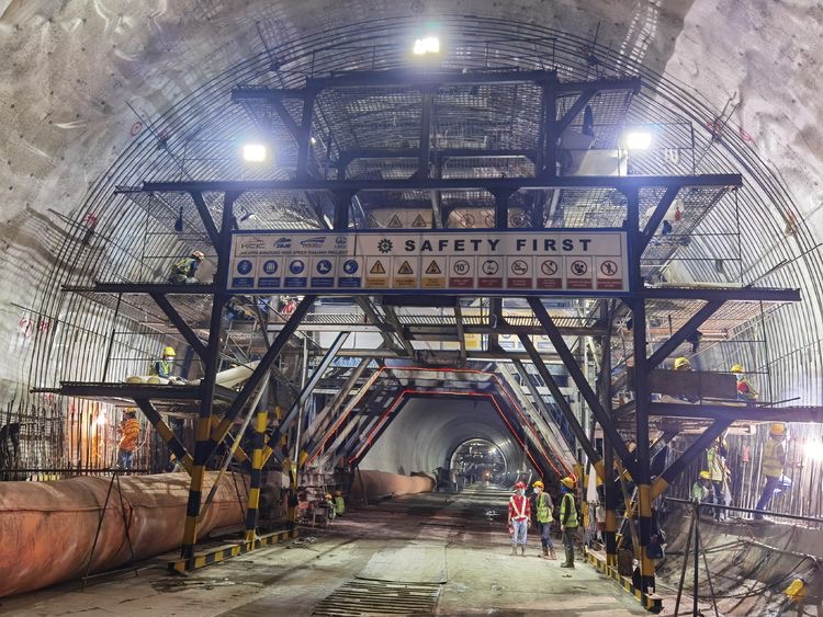 Yancheng Lianggong Formwork: A Real Story in Yawan High-Speed Railway Under Belt And Road