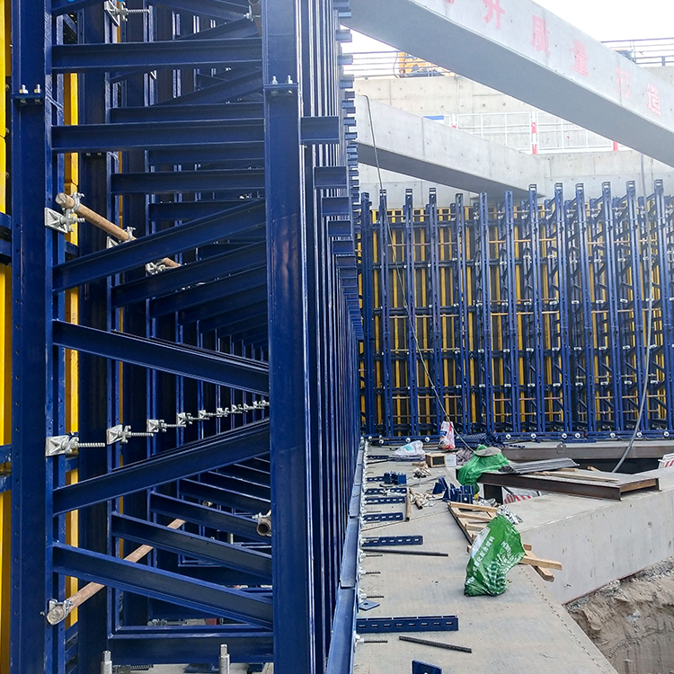 Lianggong Manufacture Steel Single-Side Bracket Wall Formwork for Concrete Construction