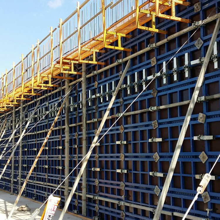 Construction site formwork comparison